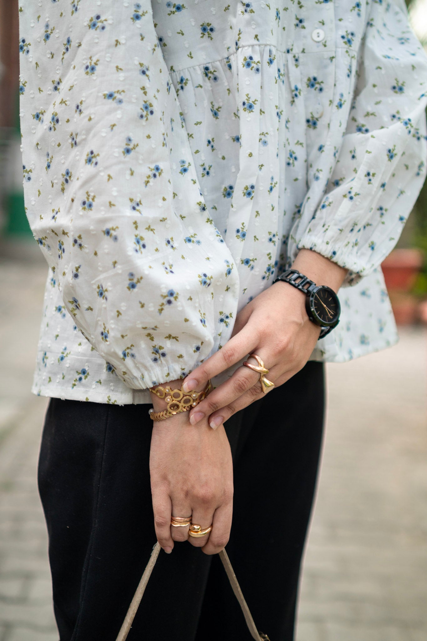 White Floral Vintage Oversized Collar Blouse - LIMITED EDITION